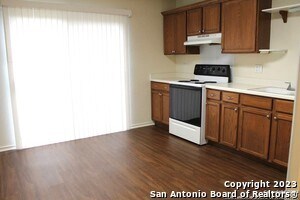 1319 Carmel Oaks in San Antonio, TX - Building Photo - Building Photo