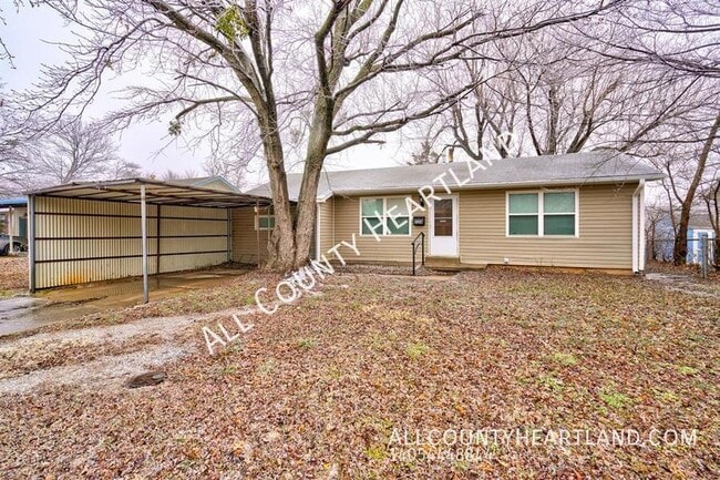 property at 3326 Willow Creek Dr