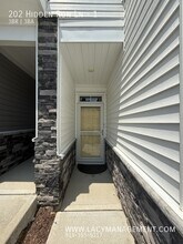 202 Hidden Run Ln in Holly Springs, NC - Building Photo - Building Photo