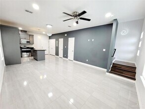 9 Taxco Ct in Edinburg, TX - Building Photo - Building Photo