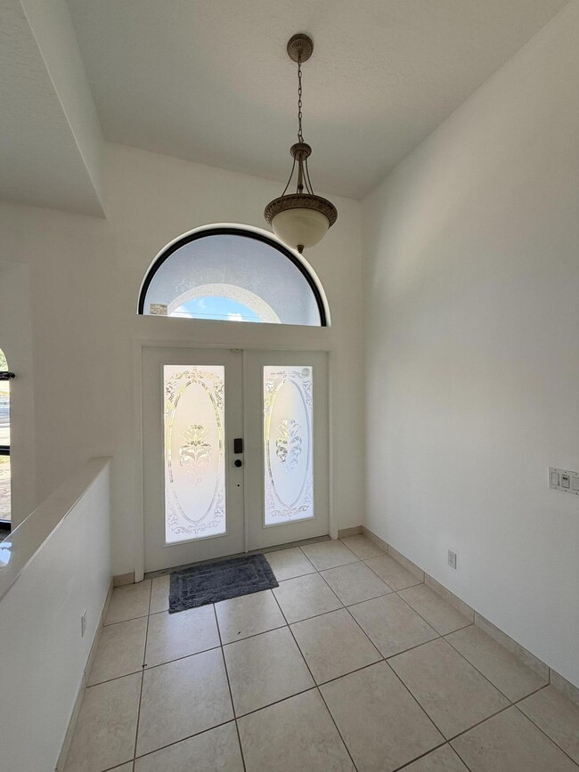 5846 NW Bates Ave in Port St. Lucie, FL - Building Photo - Building Photo