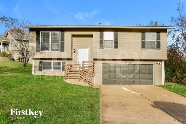 property at 2105 Barrington Ct S