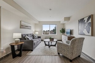 Woodland Flats in Gresham, OR - Building Photo