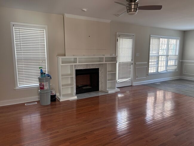 90 Coral Ridge Cir in Franklinton, NC - Foto de edificio - Building Photo