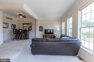 536 E Boxborough Dr in Wilmington, DE - Building Photo - Building Photo