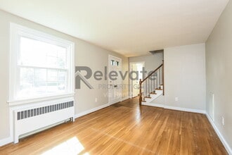 6522 W Franklin St in Richmond, VA - Building Photo - Building Photo