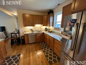 23 Willard Ave, Unit 2 in Medford, MA - Building Photo - Building Photo