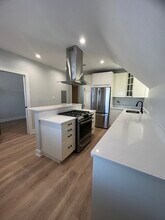 1646 N Central Park Ave-Unit -2 in Chicago, IL - Foto de edificio - Building Photo