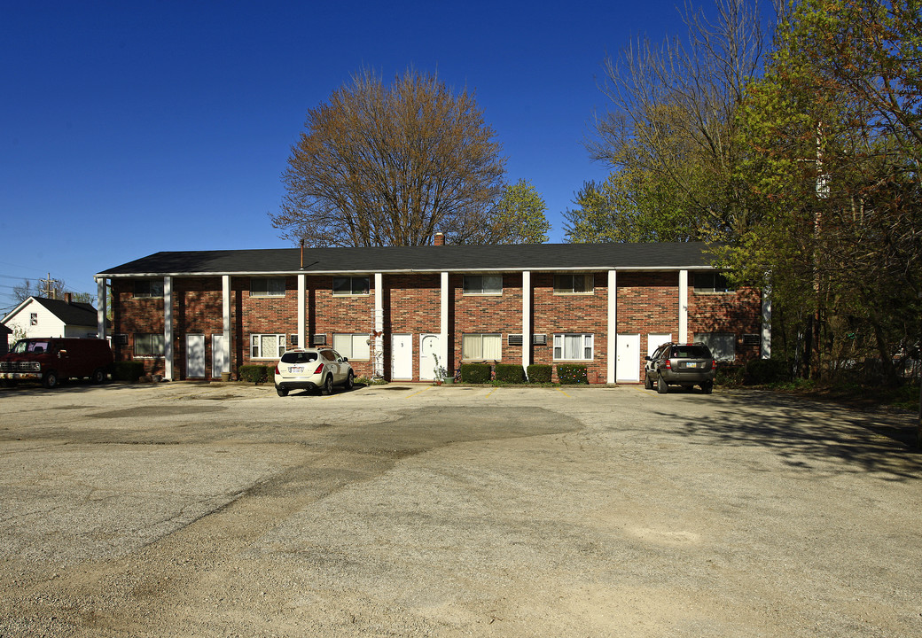 Smitty Apartments in Avon, OH - Foto de edificio