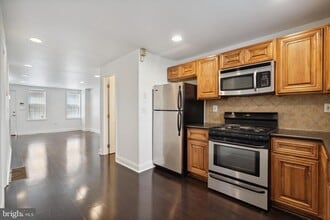 2205 League St in Philadelphia, PA - Building Photo - Building Photo