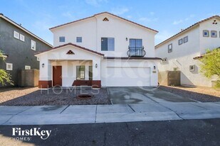 7111 N 27th Ln in Phoenix, AZ - Building Photo