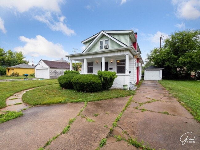 14702 Winthrop St, Unit Upper in Detroit, MI - Building Photo - Building Photo