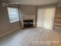 1662 E Swan Cir photo'