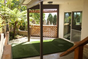 1551 Monmouth Dr in San Diego, CA - Building Photo