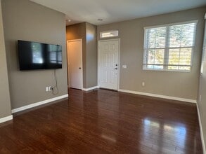309 Hammill Ct in Roseville, CA - Building Photo - Building Photo