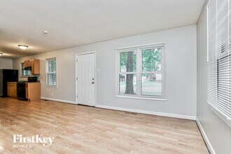 1160 Spruce Dr in Florissant, MO - Building Photo - Building Photo