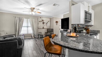 1454 Digarmo Terrace in Deltona, FL - Building Photo - Building Photo