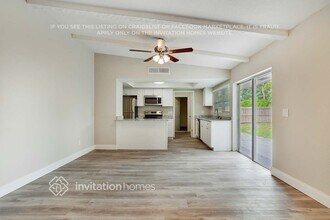 2041 Dunsford Dr in Orlando, FL - Building Photo - Building Photo
