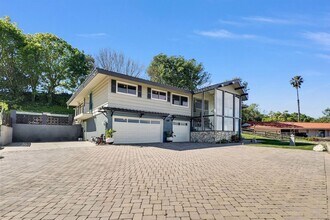 28963 Crestridge Rd in Rancho Palos Verdes, CA - Building Photo - Building Photo