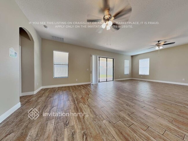 1892 Tonka Terrace in Zephyrhills, FL - Building Photo - Building Photo