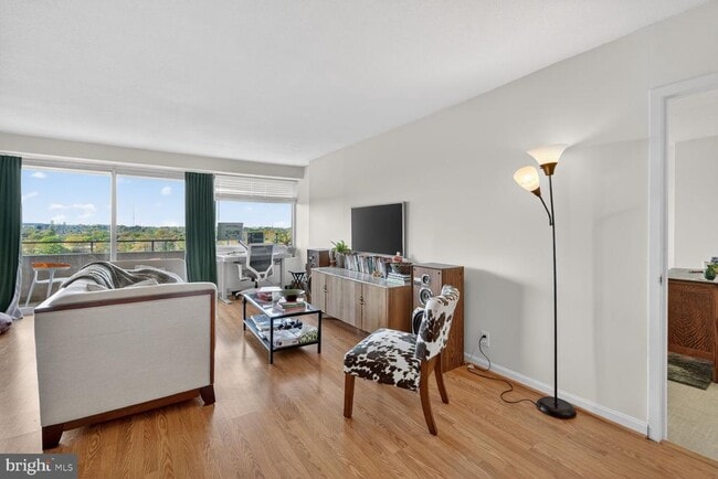 property at 4515 Willard Ave