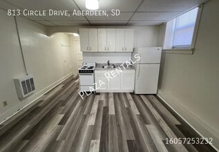 19 7th Ave SE in Aberdeen, SD - Building Photo - Building Photo