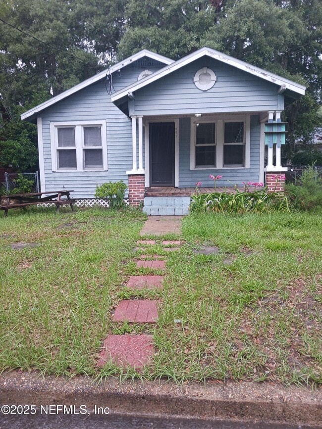 property at 451 Duray St