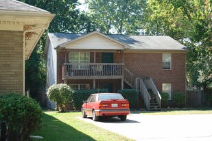 210 University Ave in Lexington, KY - Building Photo