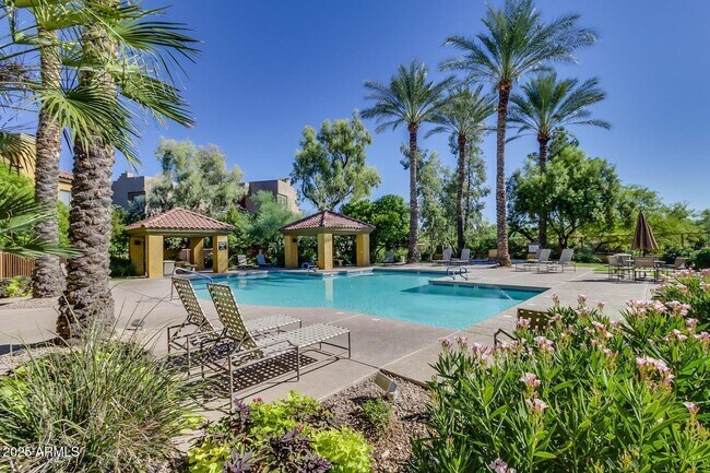 property at 4925 E Desert Cove Ave