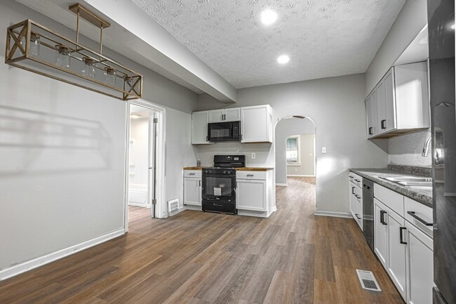 property at 3240 W 56th St