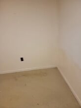 11708 Locust Dale Ct in Bowie, MD - Foto de edificio - Building Photo