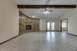 2013 Tanglewood Dr in Edmond, OK - Building Photo - Building Photo