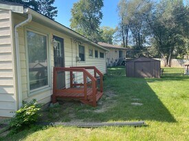 7704 E 75th Terrace in Kansas City, MO - Building Photo