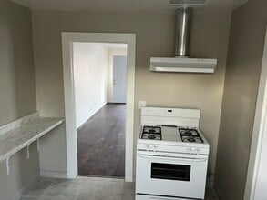 315 W Sun Ave in Redlands, CA - Building Photo - Building Photo