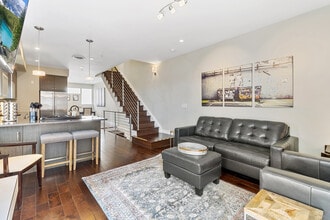 1819 Irving St in Denver, CO - Building Photo - Building Photo