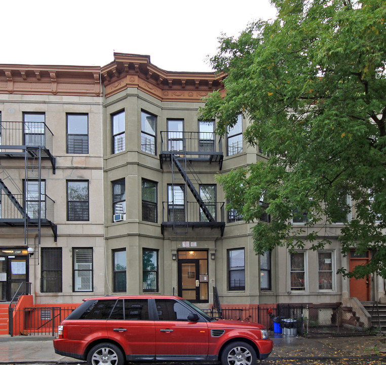 407 Chauncey St in Brooklyn, NY - Building Photo