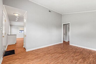 2005 Whitman Rd in Greensboro, NC - Building Photo - Building Photo