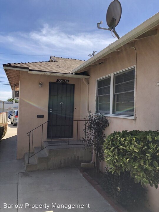 17834 Los Alimos St in Los Angeles, CA - Building Photo