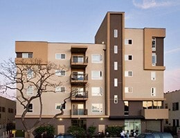 property at 816 S Carondelet St