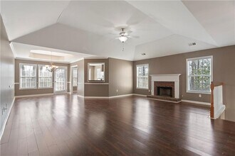 177 Hollinger Way in Marietta, GA - Building Photo - Building Photo