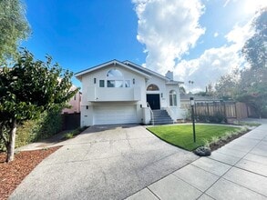1911 Easton Dr in Burlingame, CA - Building Photo - Building Photo