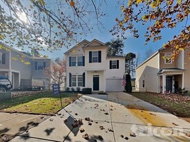 2820 Oasis Ln in Charlotte, NC - Building Photo