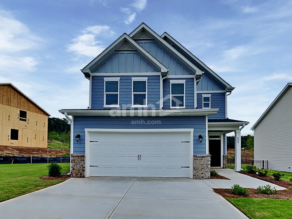 888 Headland Wy in Canton, GA - Building Photo