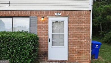 107 Rock Quarry Rd in Stockbridge, GA - Building Photo - Building Photo