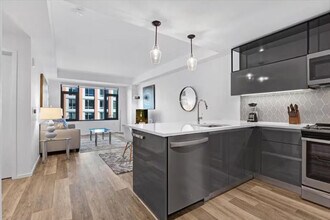 345 Harrison Ave, Unit SI ID1039874P in Boston, MA - Building Photo - Building Photo