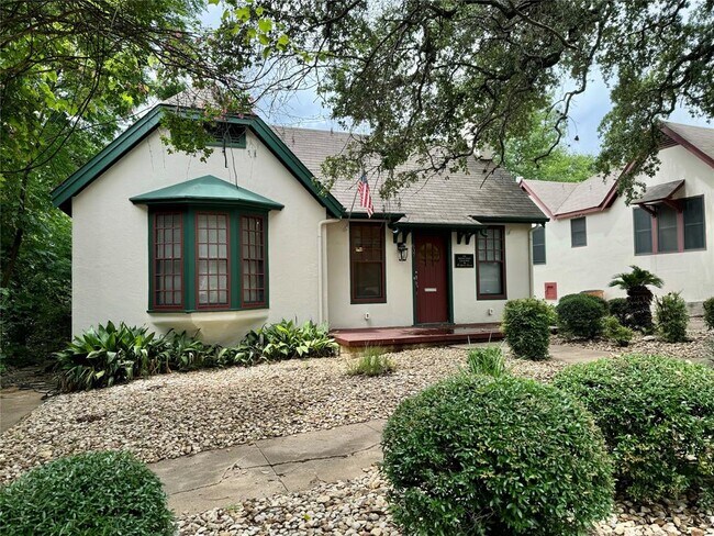 607 W 10th St in Austin, TX - Building Photo - Building Photo