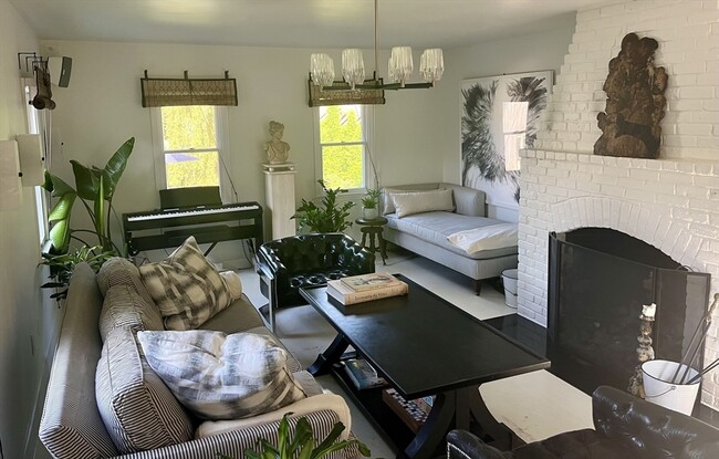 5 High St Ct in Rockport, MA - Building Photo - Building Photo