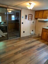 752 Logan Rd in New Stanton, PA - Building Photo - Building Photo