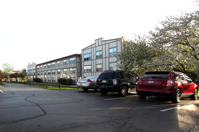 Greenleaf in Bolingbrook, IL - Foto de edificio - Building Photo