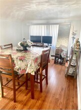 116 Warwick Rd in Pawtucket, RI - Foto de edificio - Building Photo